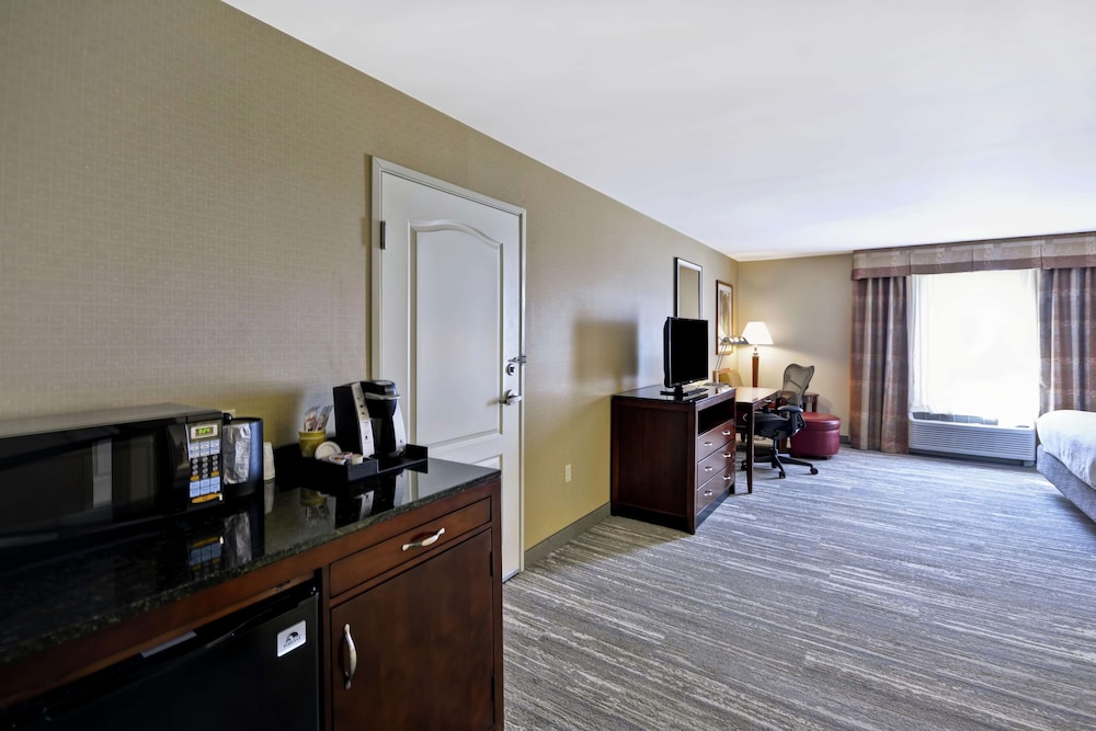 Hilton Garden Inn Riverhead 16/57