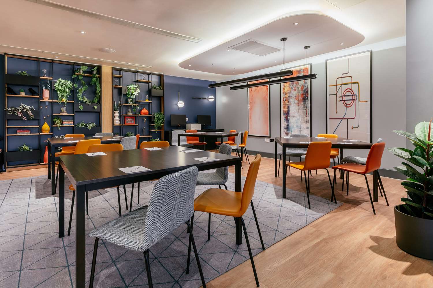 Hampton by Hilton London Park Royal 26/32