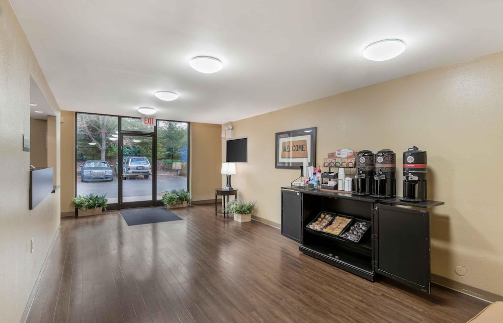 Extended Stay America-Raleigh-North Raleigh-Wake Towne Drive 27/51