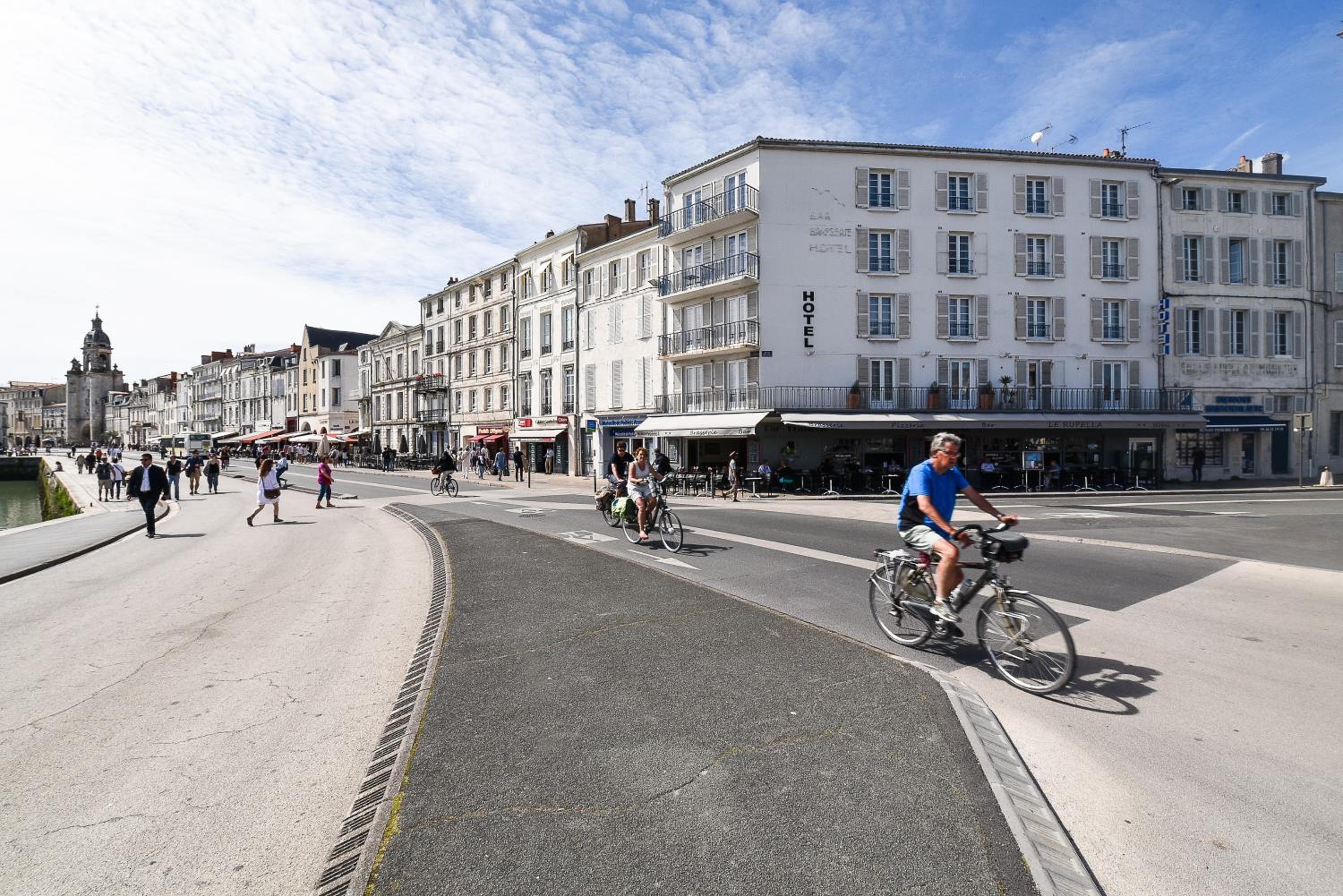 Hôtel Le Rupella 43/50
