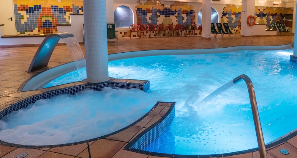 Golden Bahia De Tossa & Spa 52/75