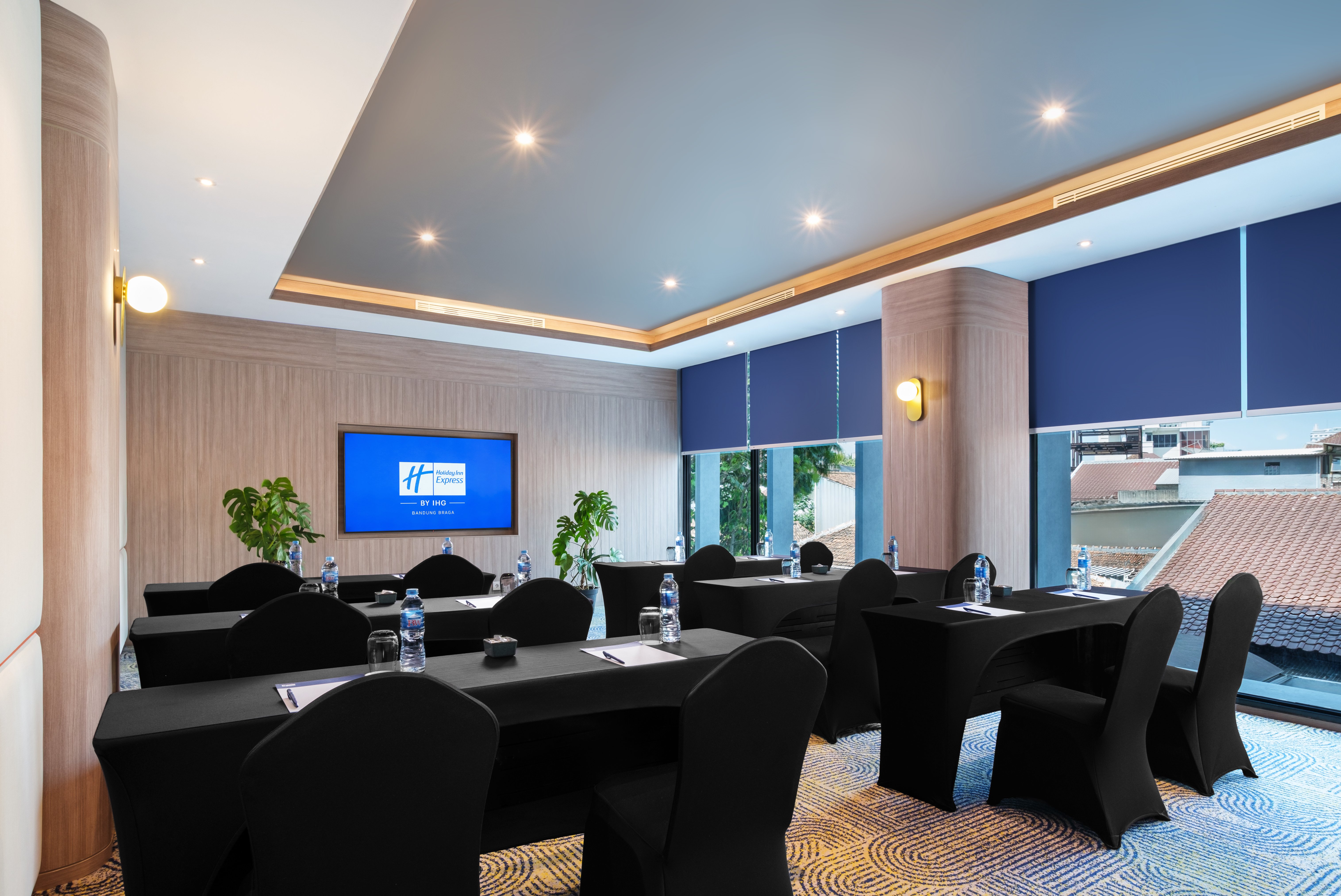 Holiday Inn Express Bandung Braga 38/46