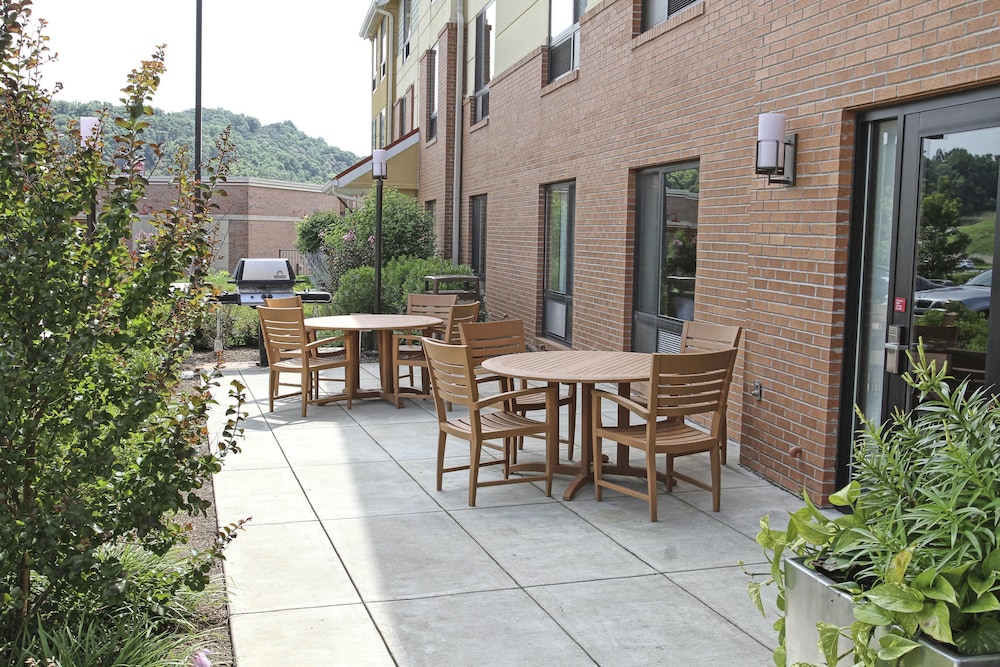 TownePlace Suites by Marriott Huntington 33/44