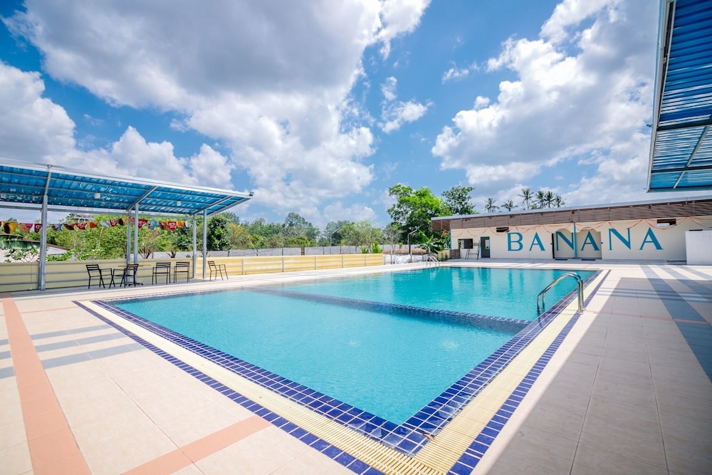 Banana Resort Sadao 25/50