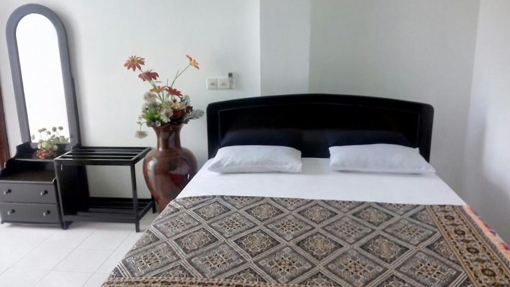 Mahawasala Hotel 12/44