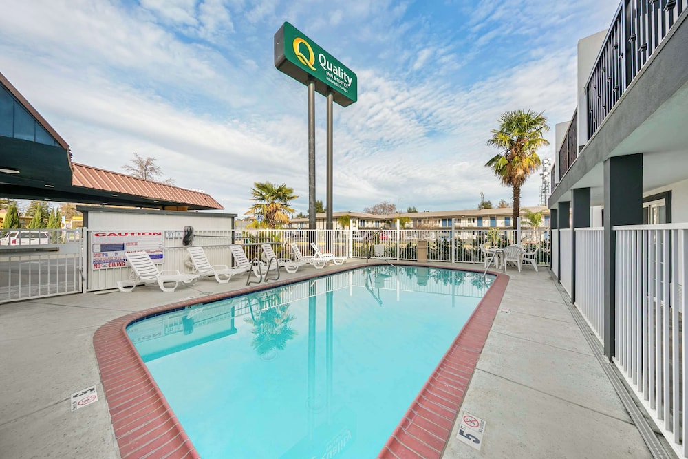 Quality Inn & Suites Sacramento 30/46