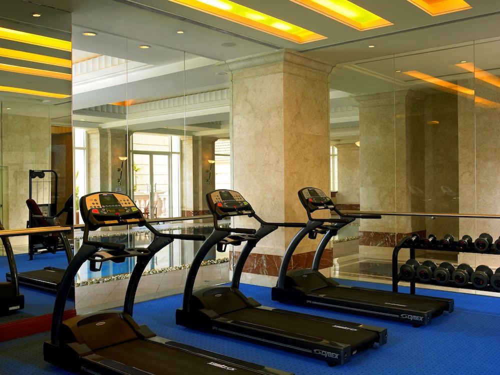 Itc Grand Central 21/39