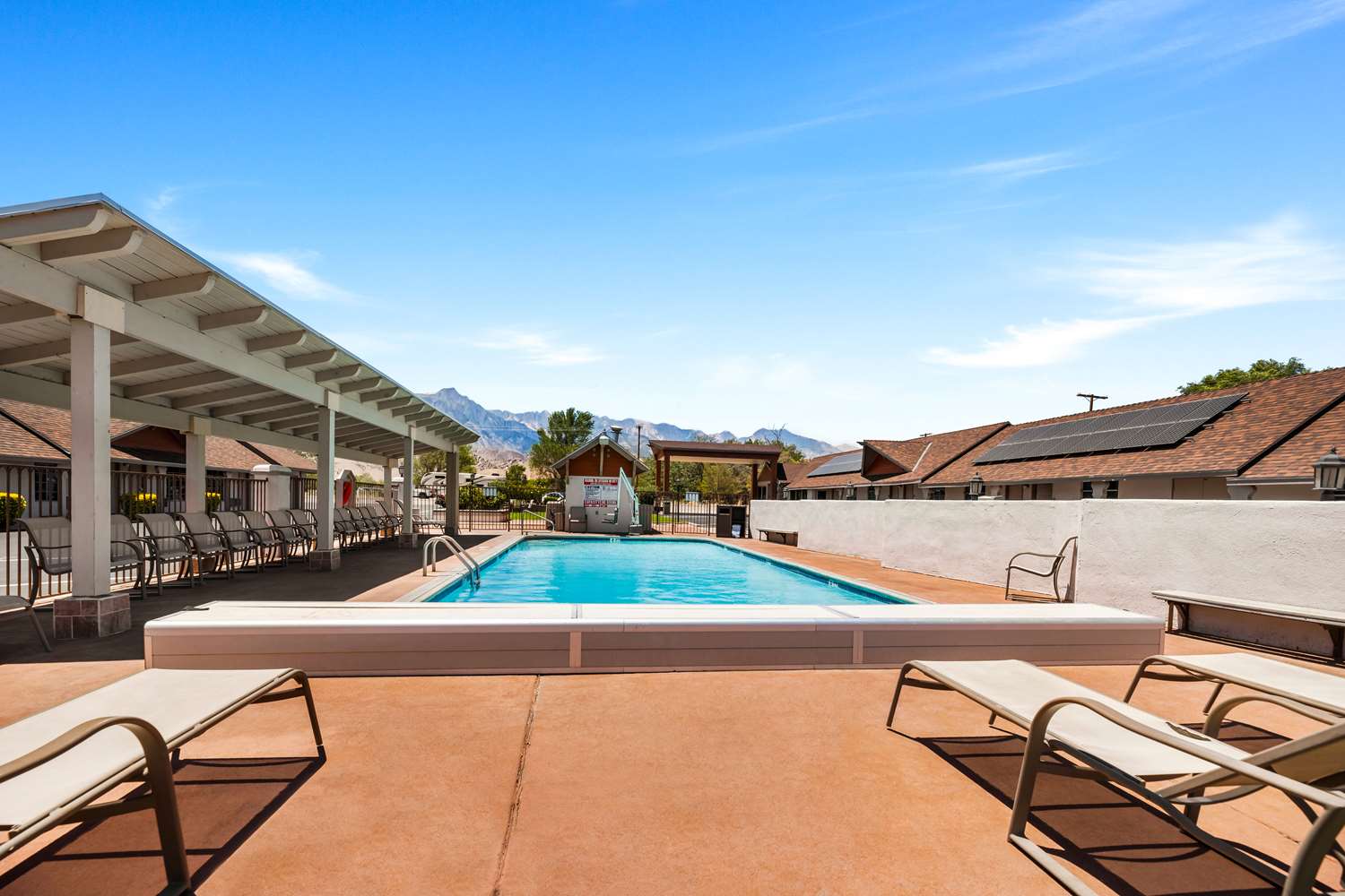 Best Western Frontier Motel 22/24