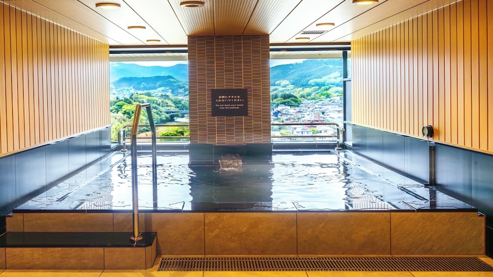Kamenoi Hotel Ome (ex. Kanpo No Yado Oume) 22/48
