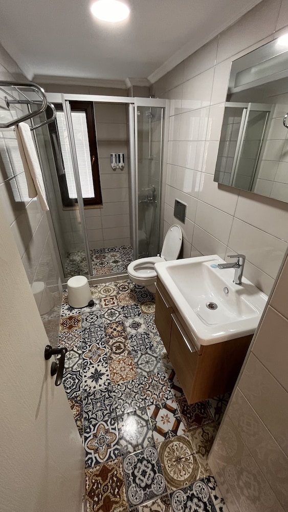 Adacayi Otel 27/27