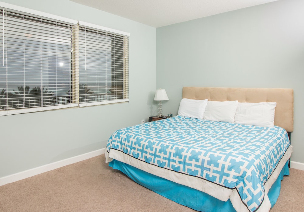 Shores of Panama Beach Resort 18/50