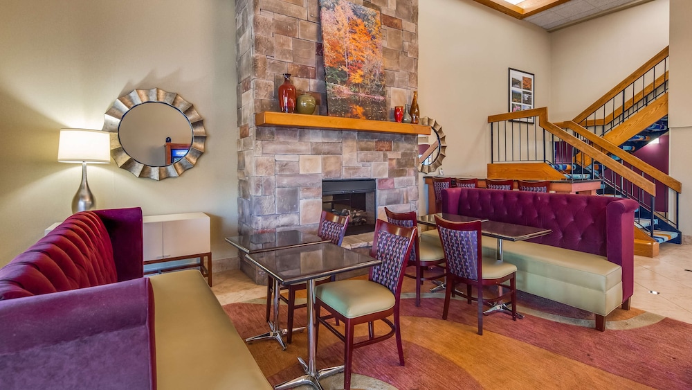 Best Western Plus Knoxville Cedar Bluff 30/42
