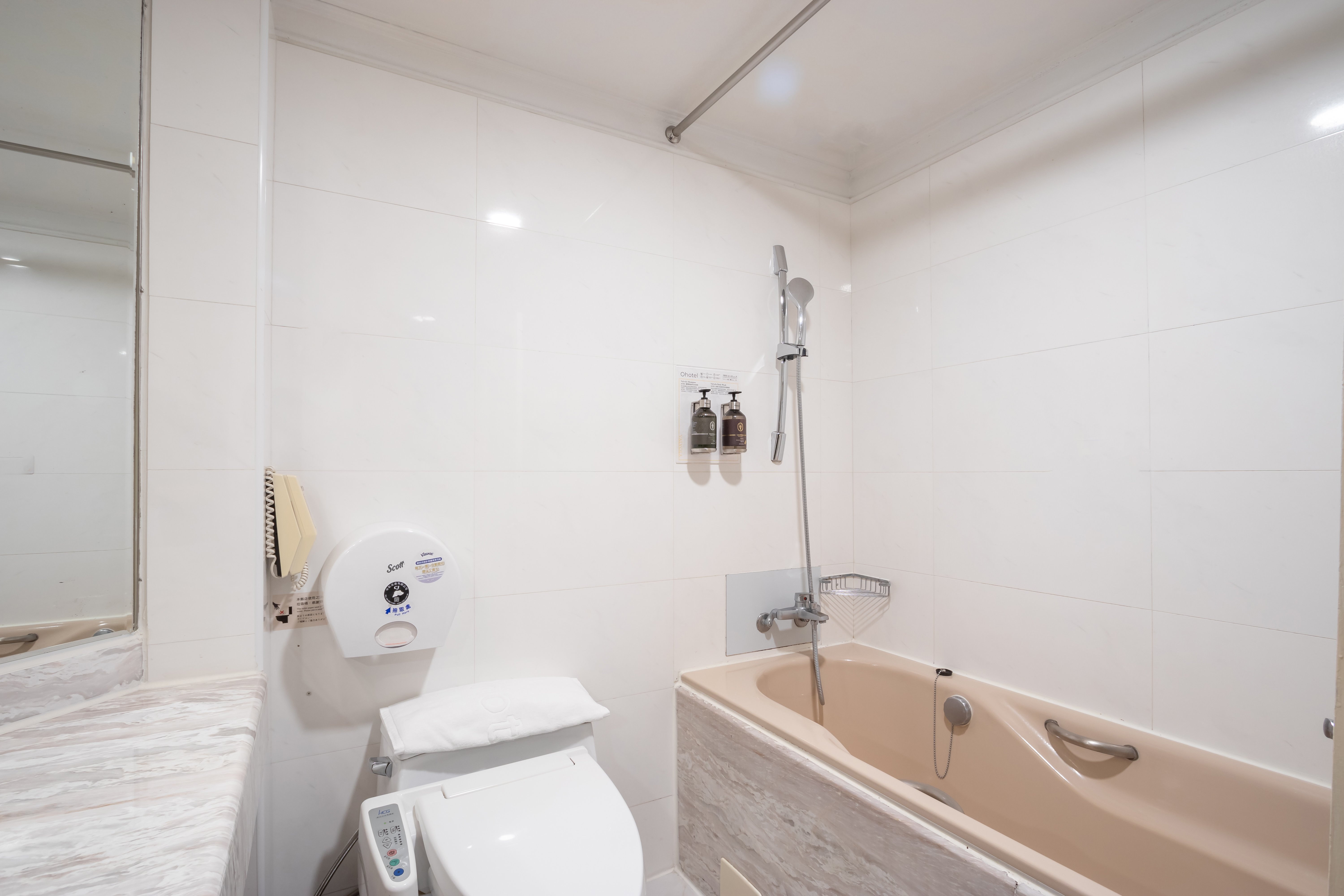 F Hotel Taichung Lichia Royal Garden 26/33