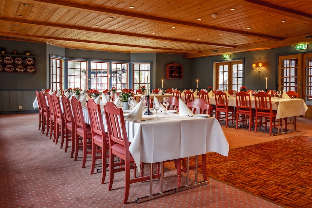 Hunderfossen Hotell & Resort 40/50