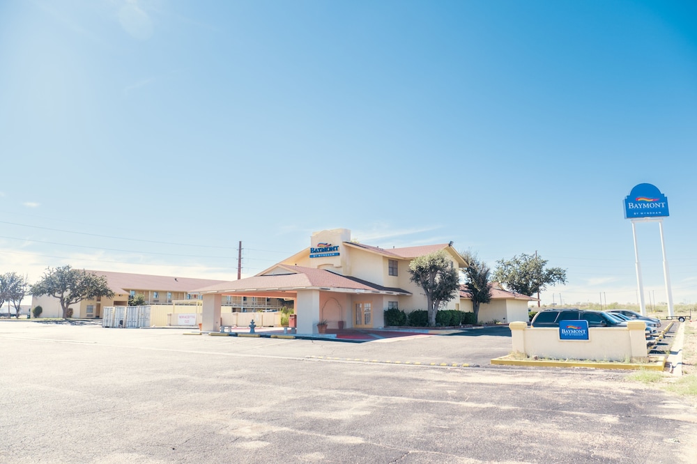 Baymont by Wyndham Fort Stockton 6/52