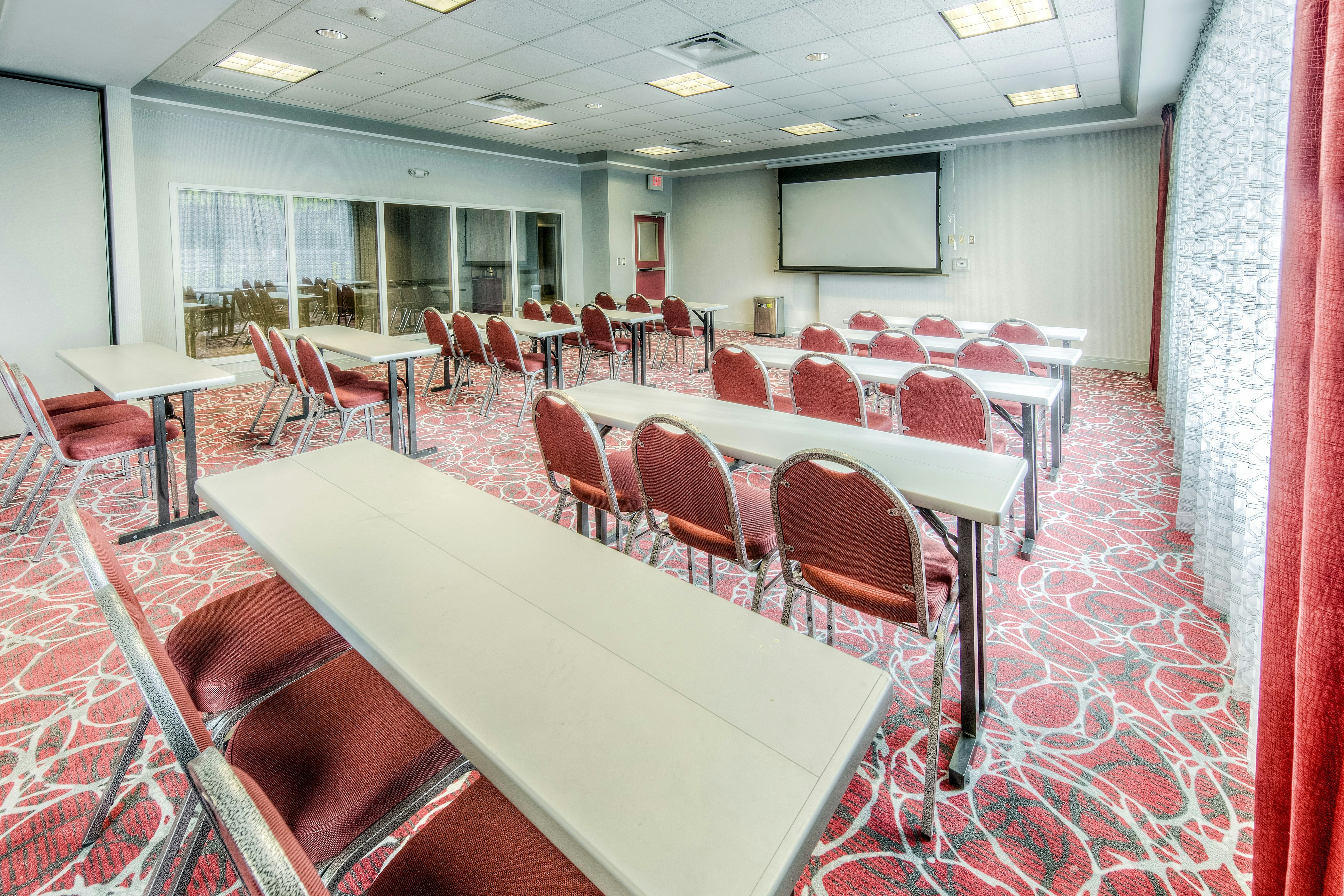 STAYBRIDGE SUITES UNIVERSITY AREA OSU 65/74