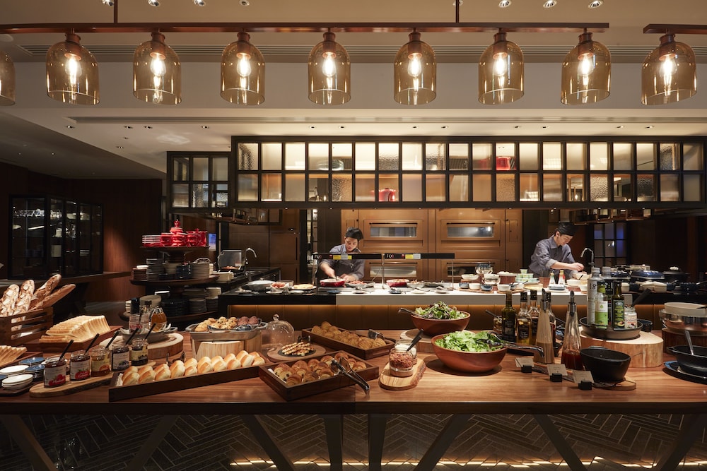 Hyatt Centric Ginza Tokyo 7/69