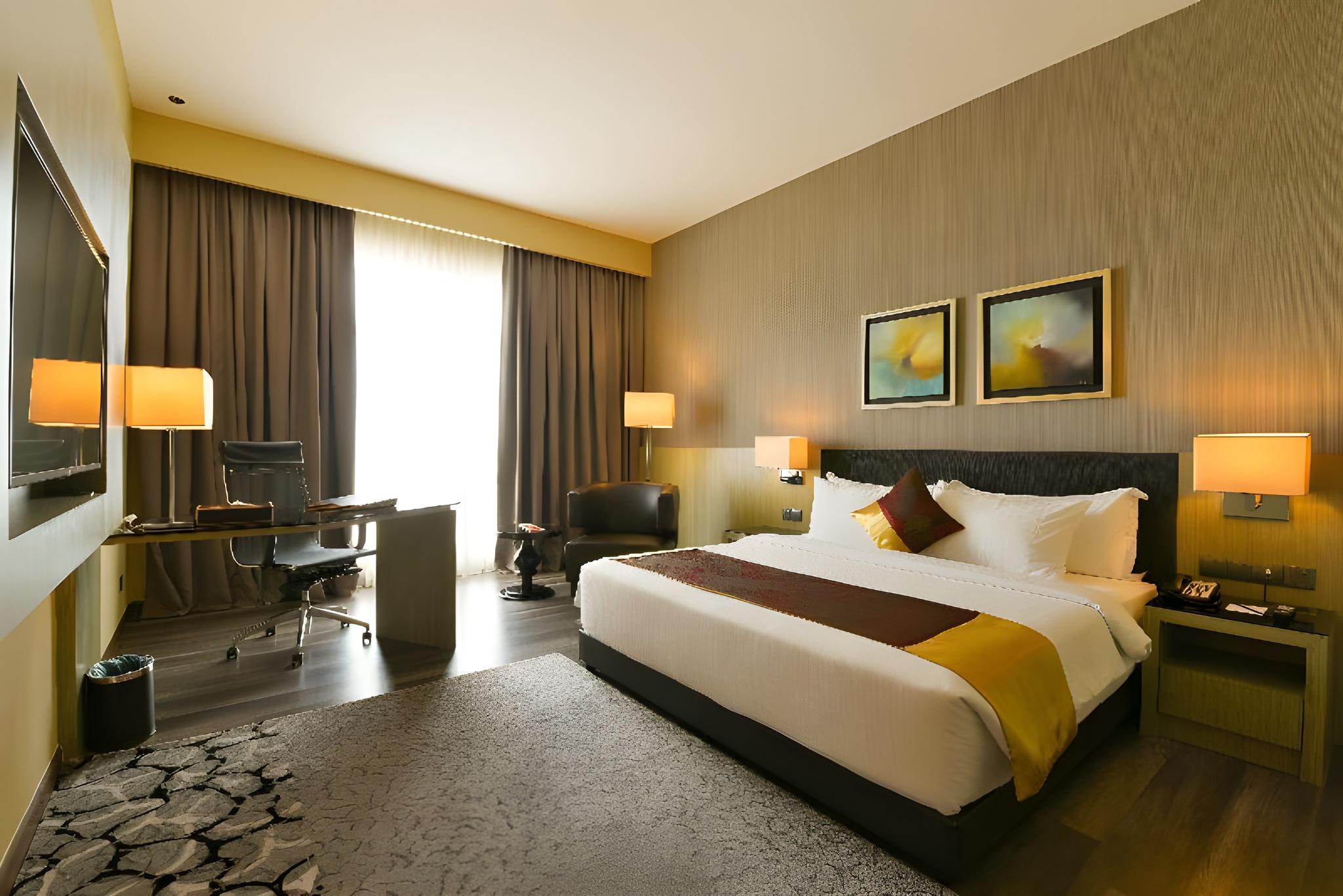 Light, Deluxe, Double or Twin Bed