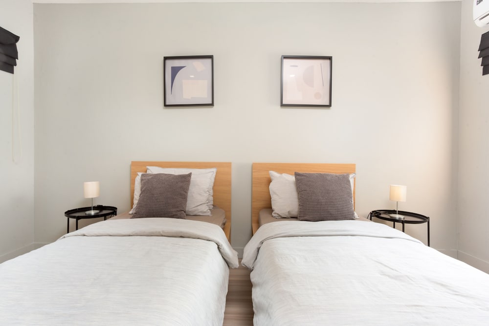 Studio 365 Serviced Apartment 24/69