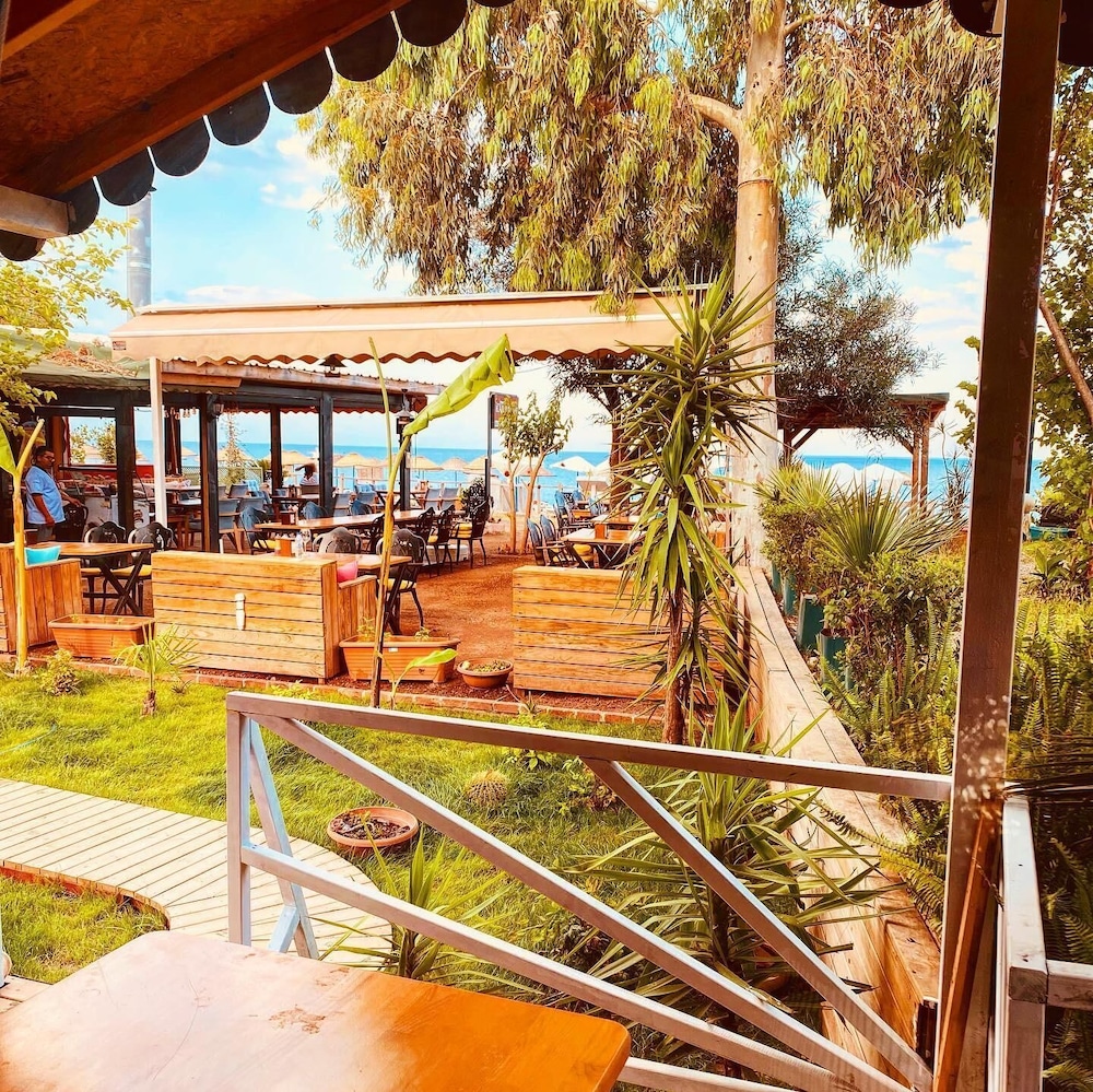 Kara Kedi Beach Bungalow 33/50