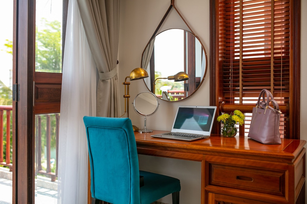 Hoi An River Palm Villas 53/64