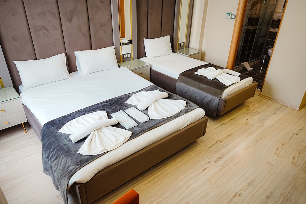 Reyyan Hotel 13/69
