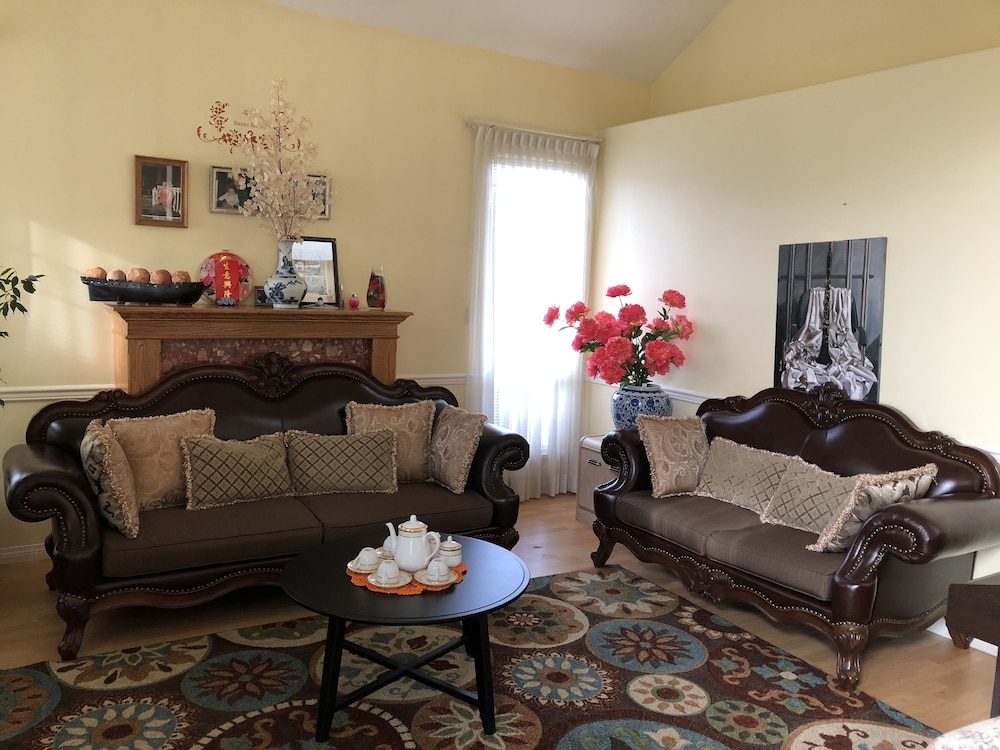 Charming Family Hotel 28/45