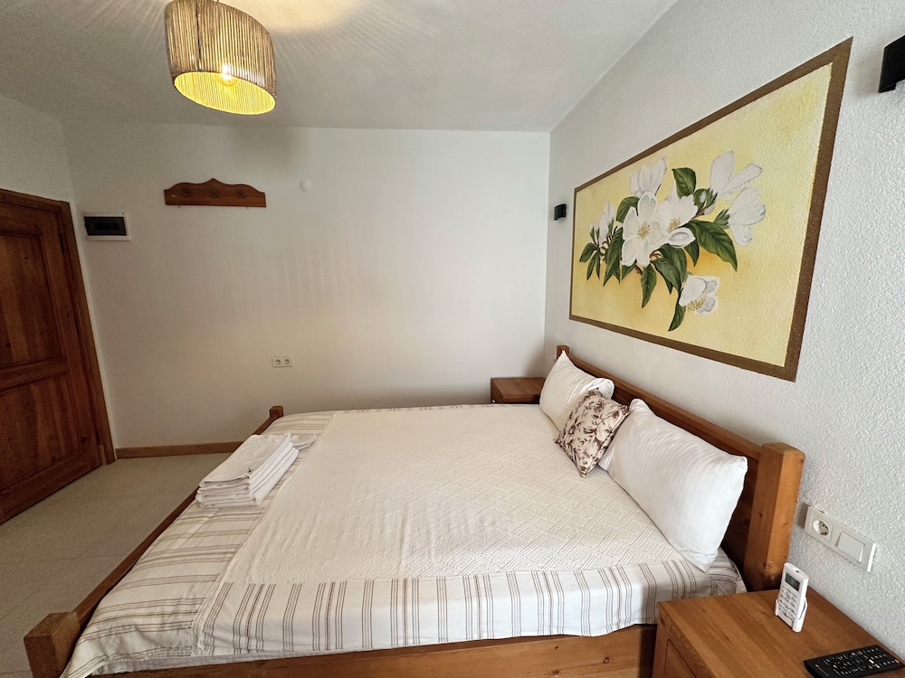 Eski Datca Otel 9/70