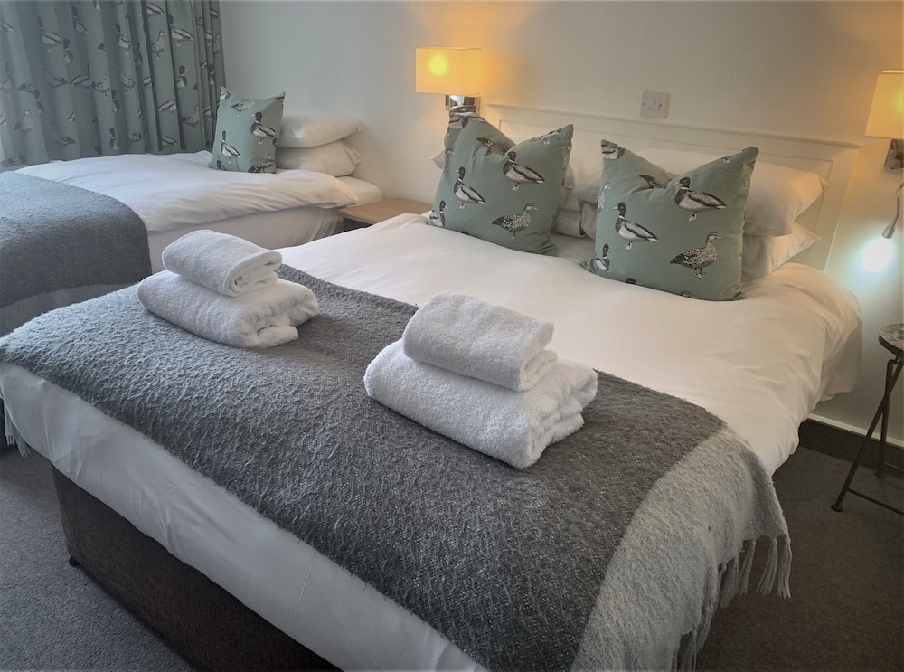 Hotel Wroxham 28/75