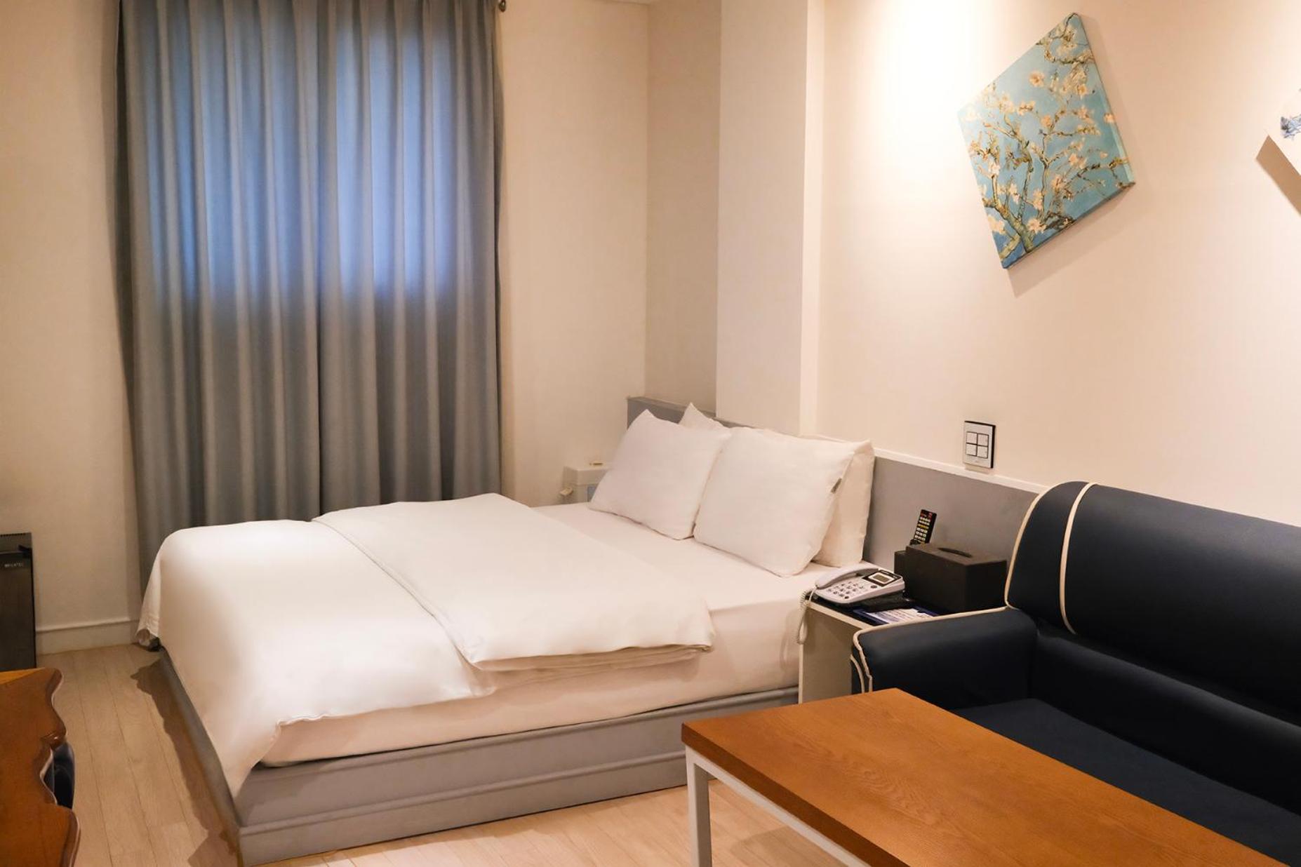 غرفة ديلوكس بسرير مزدوج، Hotel Insomnia 6/10