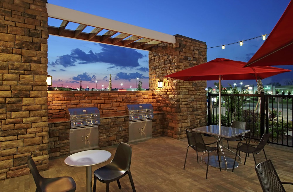 Home2 Suites by Hilton Mobile International Airport 30/36