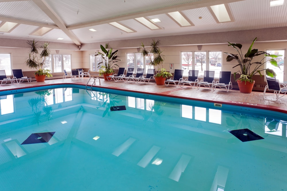 swimming pool spa