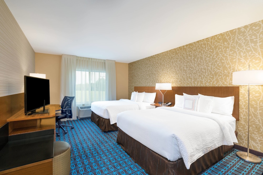 Fairfield Inn And Suites By Marriott Bloomsburg 12/31