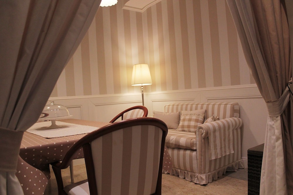 La Maison Delle Terme 30/50