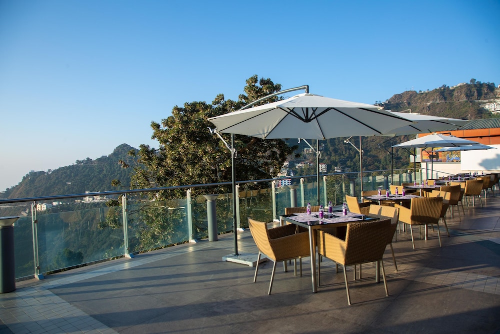 Fortune Resort Grace Mussorie 3/61