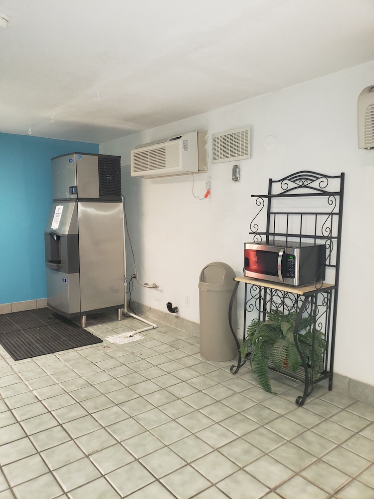 Motel6 Green River, UT 30/43