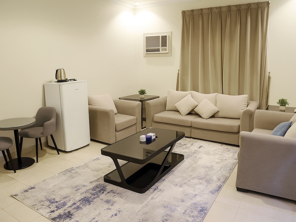 جناح فندق السرايا(Al-Saraya Hotel Serviced apartments) 65/78