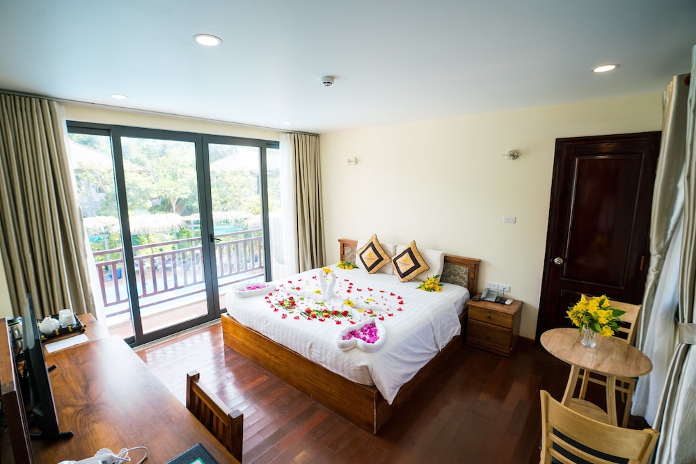Vela Phu Quoc Resort 14/98
