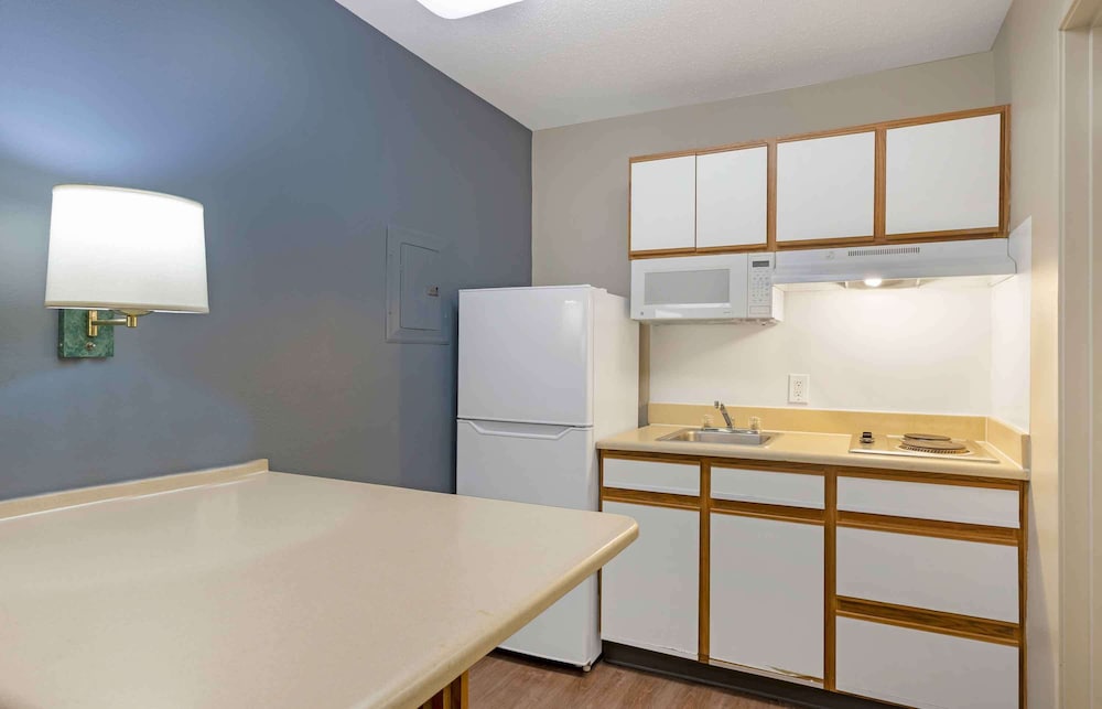 Extended Stay America - Richmond - West End - I-64 31/43