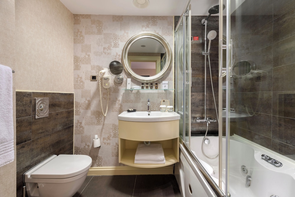 Limak Eurasia Luxury Hotel 48/49