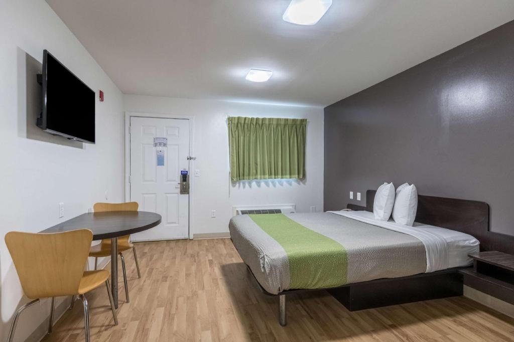 1 King Bed Mobility Accessible Kitchen Non-Smoking