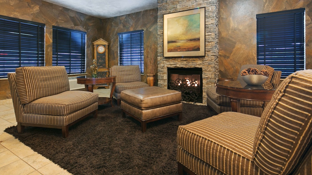 Best Western Plus Yakima Hotel 41/61
