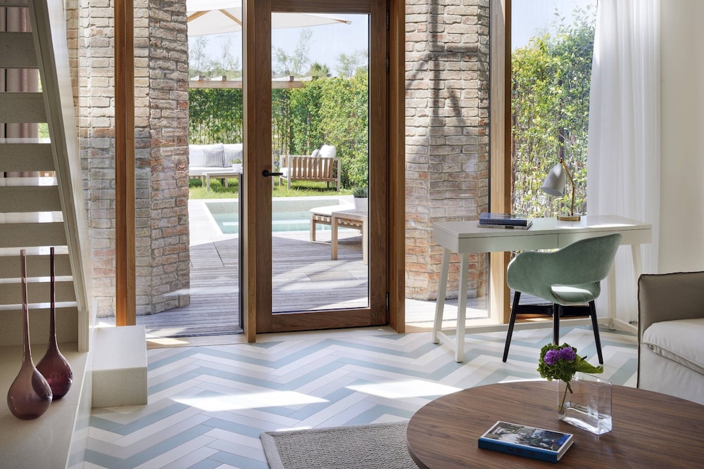 Jw Marriott Venice Resort And Spa 74/84