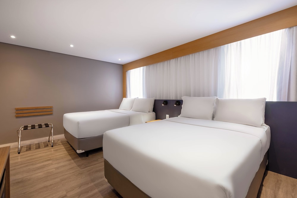 غرفة قياسية بسريرين مزدوجين، Holiday Inn Sao Paulo Parque Anhembi 4/10