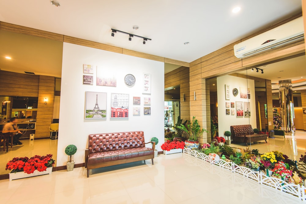 Newsuanmali Hotel 22/41