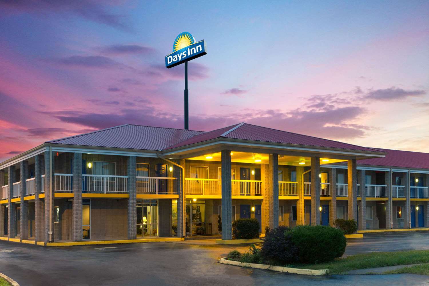 Days Inn by Wyndham Richmond 1/6