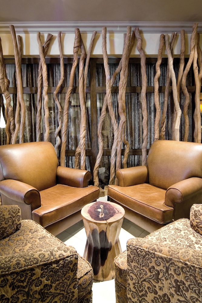 Fusion Boutique Hotel 45/68
