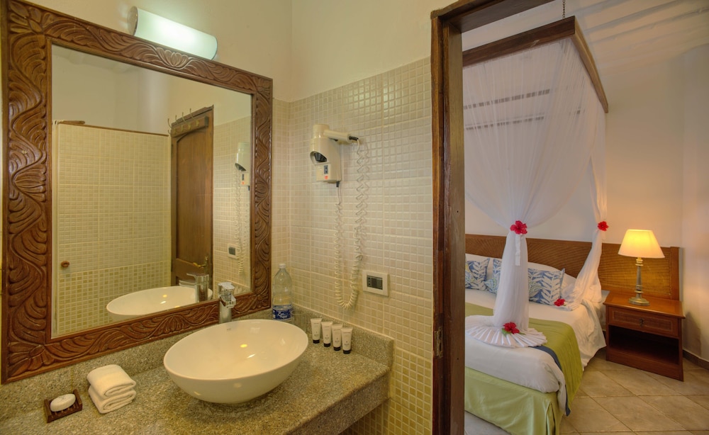 Sultan Sands Island Resort & Spa 17/69