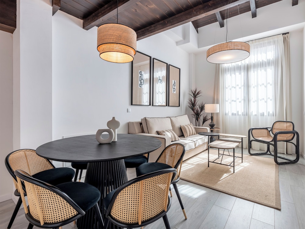 APARTAMENTOS PUERTA ELVIRA SUITES 3000 35/46