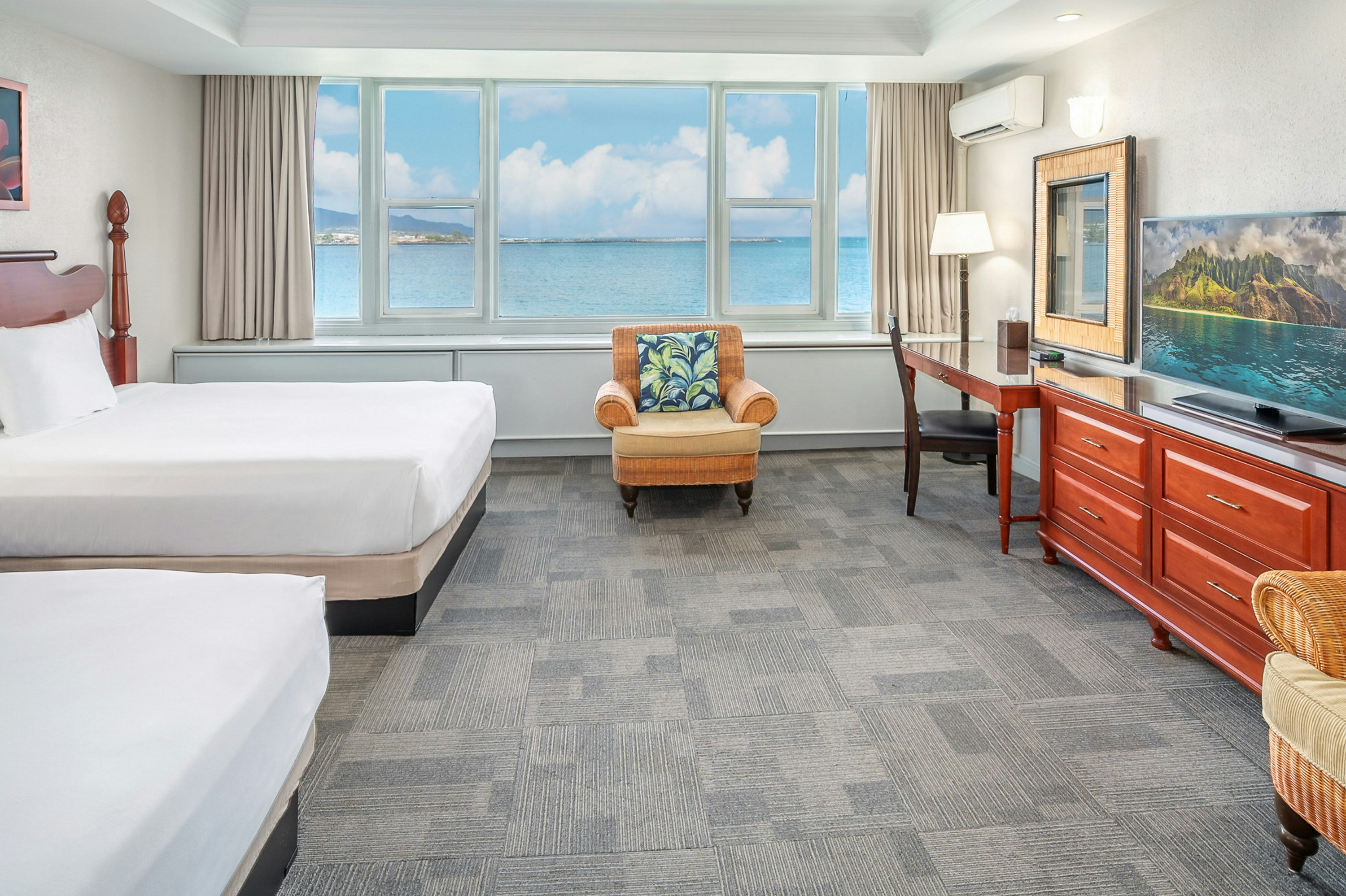 SUITE, 2 QUEEN BEDS, OCEAN FRONT